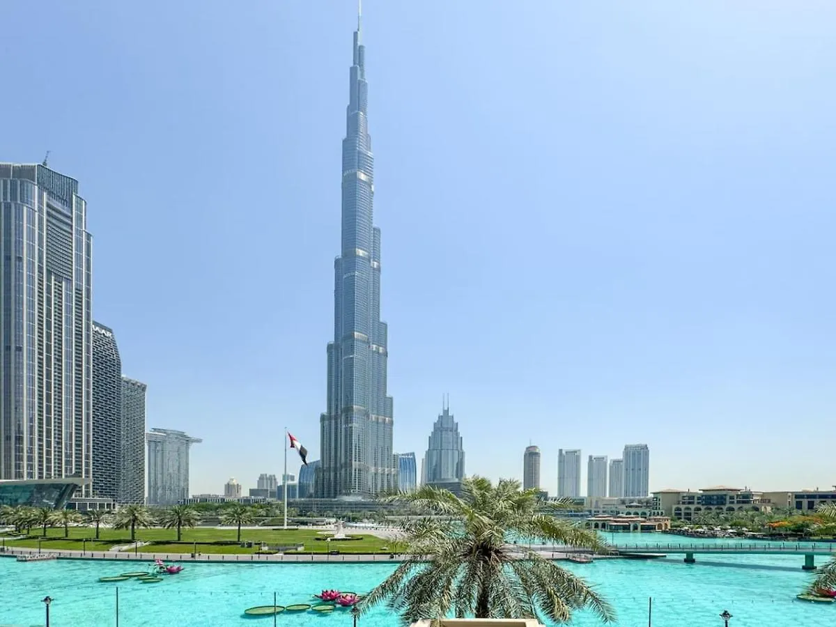 Luxury Downtown 1-Bed With Expansive Terrace Apartment Dubai 0*,  United Arab Emirates