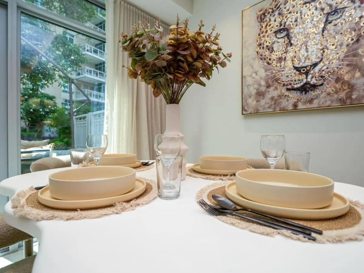 Luxury Downtown 1-Bed With Expansive Terrace Apartment Dubai United Arab Emirates